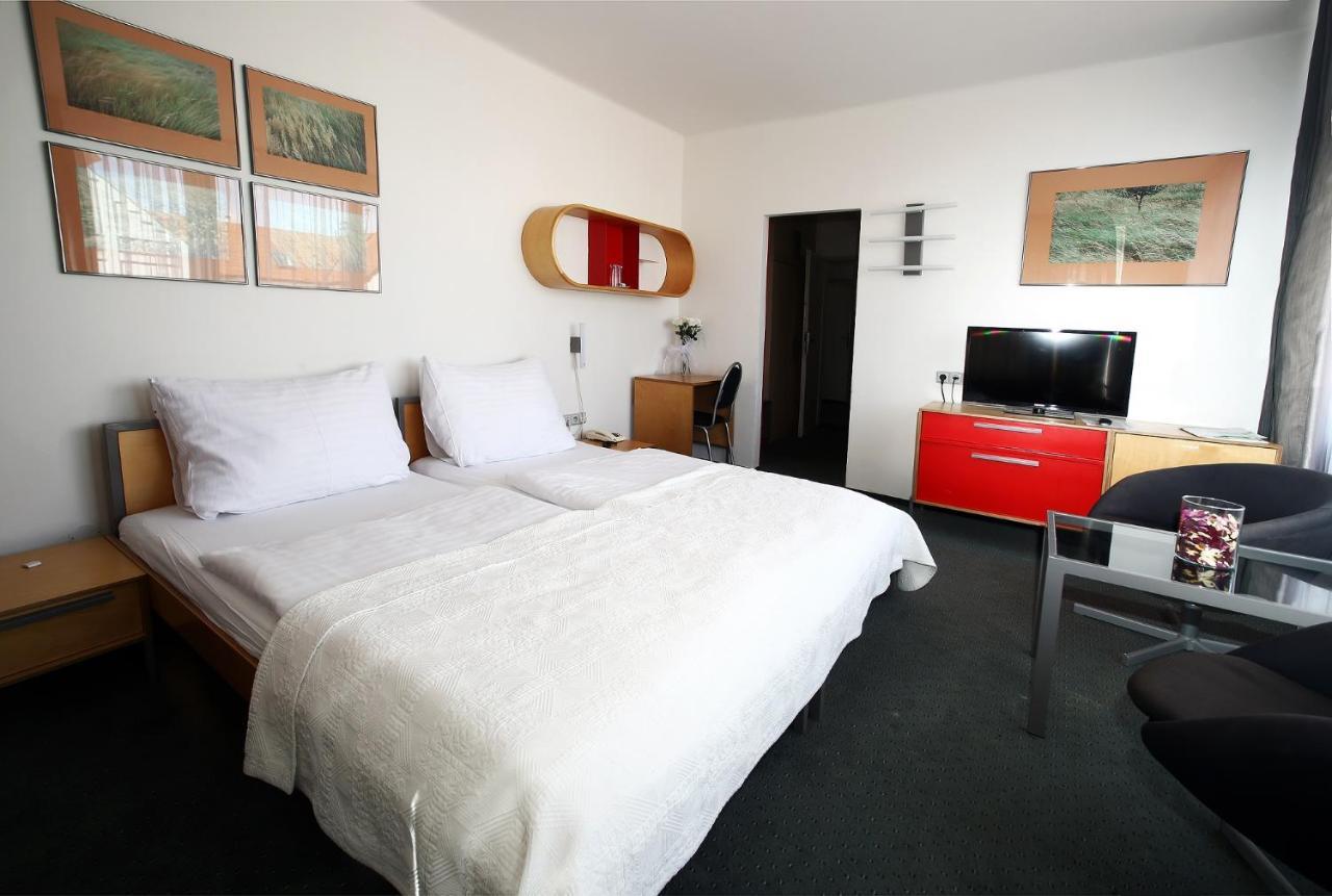 Hotel Central 4* Плзень