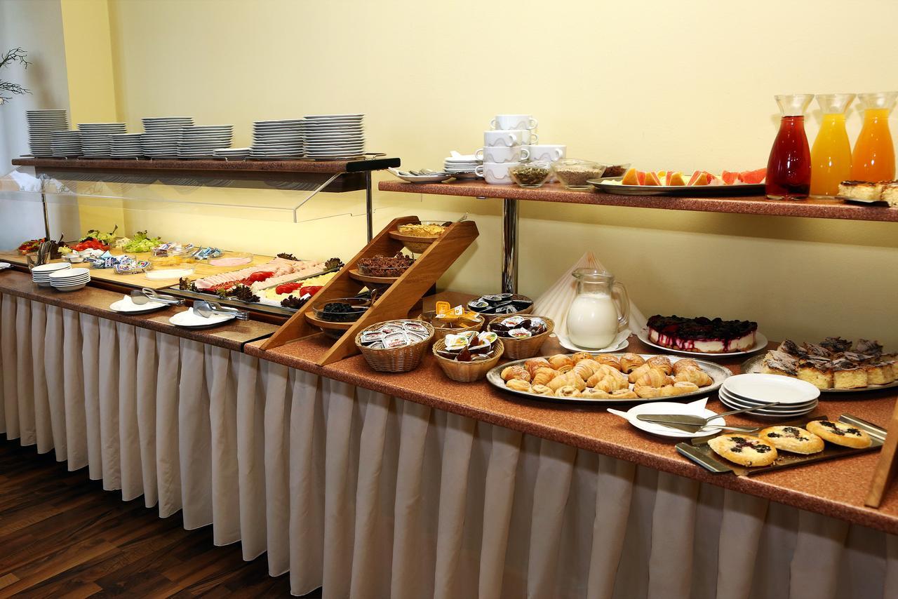 Hotel Hotel Central 4*