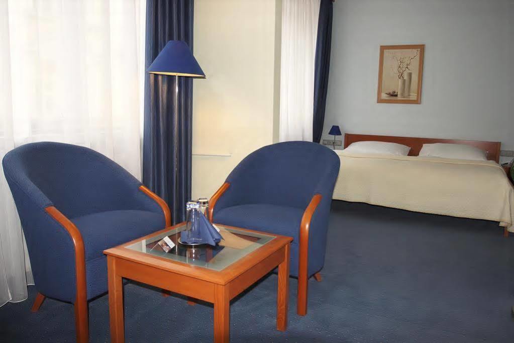 Hotel Central Плзень
